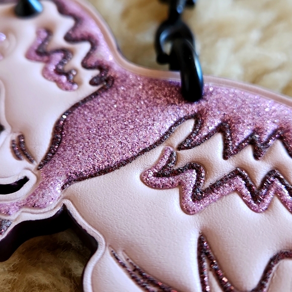 Adorable NWOT Coach Pink Leather Rexy Key Chain or Bag Charm 🦖🩷 - Picture 2 of 11